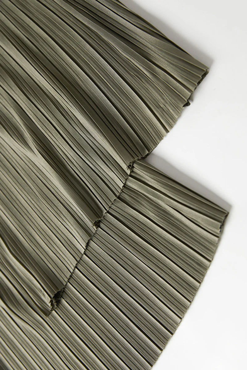 Flowy Pleated Pull-On Wide-Leg Pants