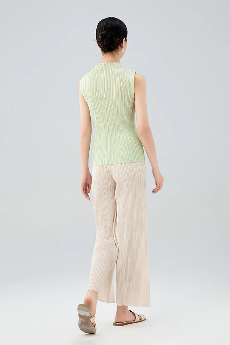 Designer Inspired Pleated Wide-Leg Cropped Pants