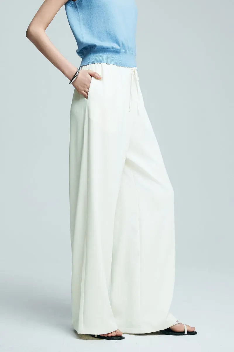 White Pull-On Wrinkle-Free Cooling Puddle Pants