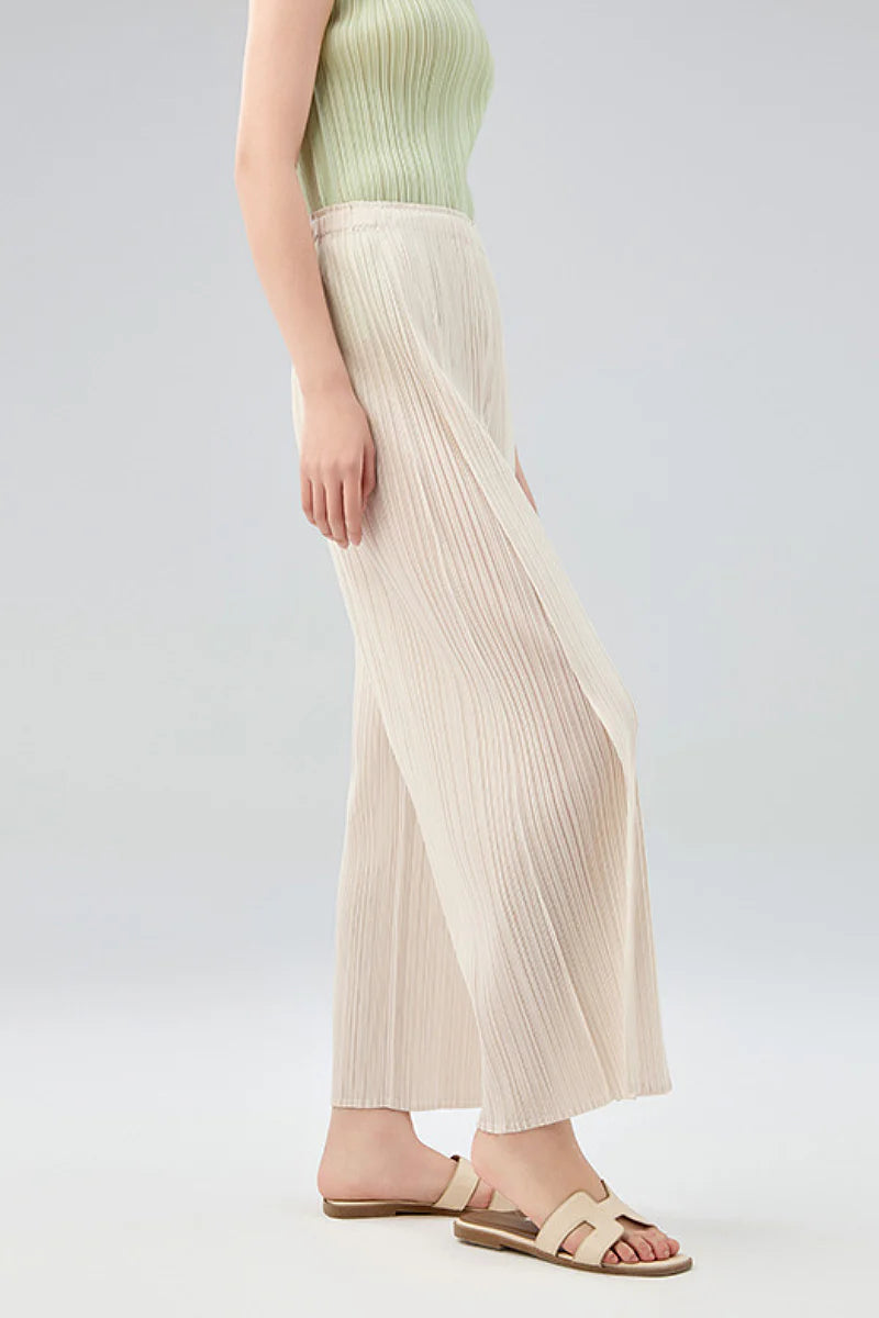 Designer Inspired Pleated Wide-Leg Cropped Pants