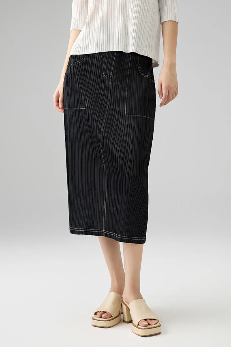 Designer Inspired Pleated Pull-On Midi Skirt