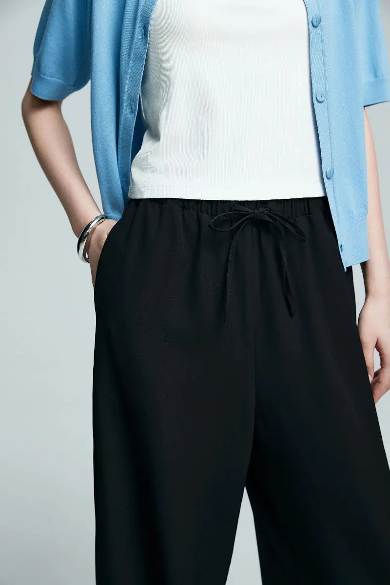 White Pull-On Wrinkle-Free Cooling Puddle Pants